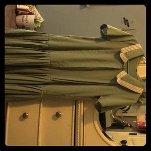 Selling because fits to big.